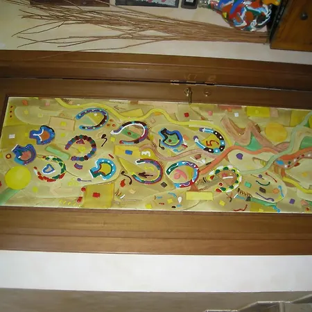 Oda ve Kahvaltı L'artista Ripatransone